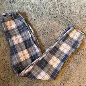 PrettyLittleThing Gingham Cropped Pants